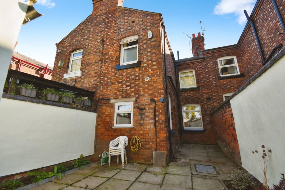 Hinderton Road, Birkenhead, CH41 9AE