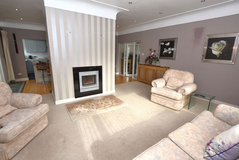 Ringwood, Oxton, CH43