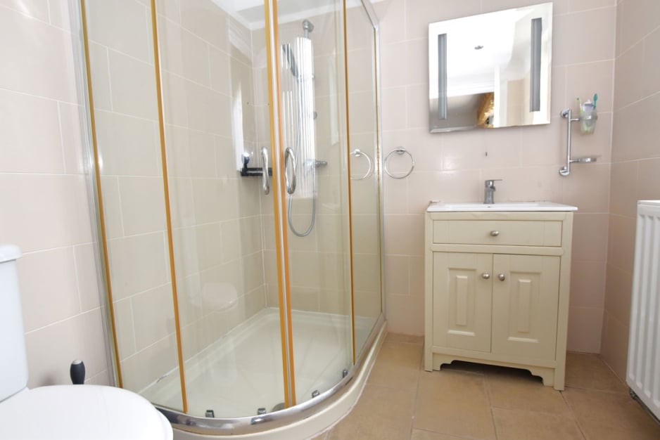 Ringwood, Oxton, CH43
