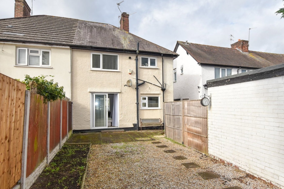 Mainwaring Road, Bromborough