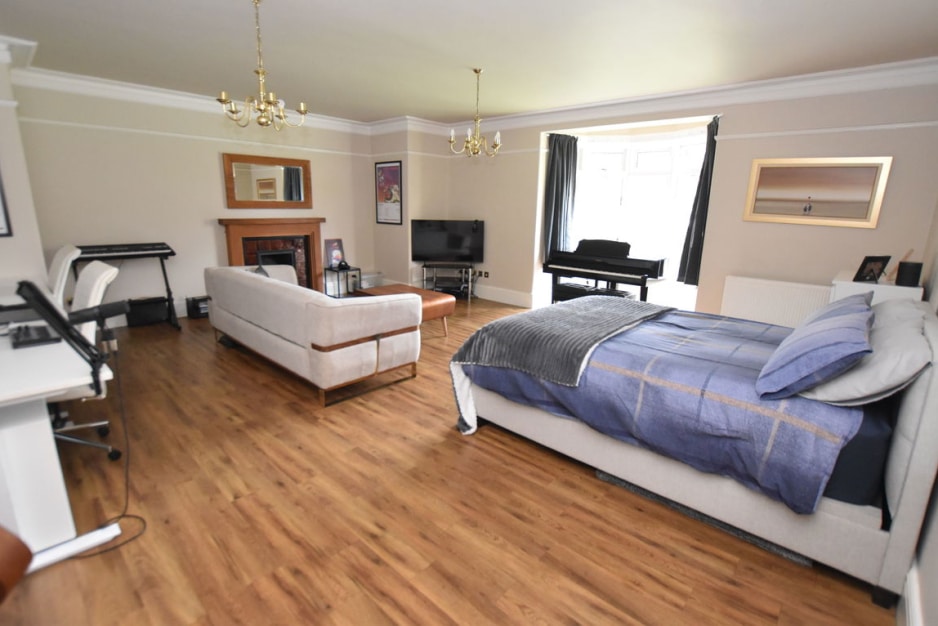 Waterford Road, Oxton, CH43
