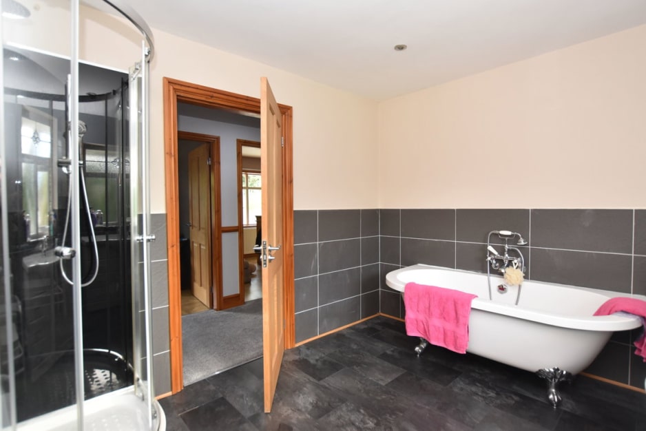 Upton Road, Noctorum, CH43