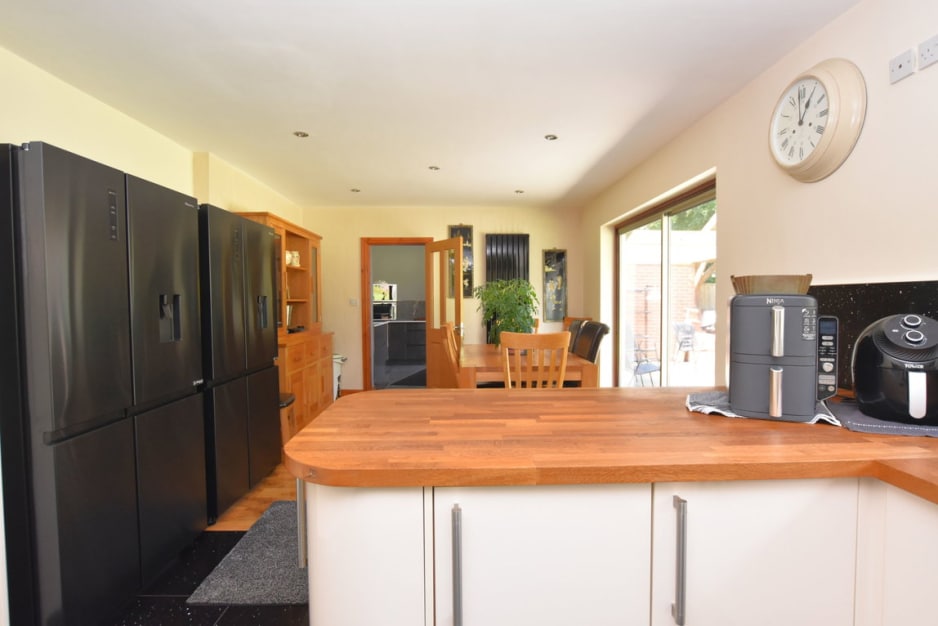Upton Road, Noctorum, CH43