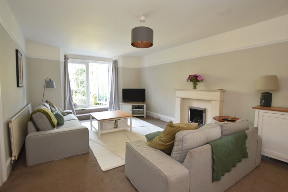 Mount Olive, Oxton, CH43