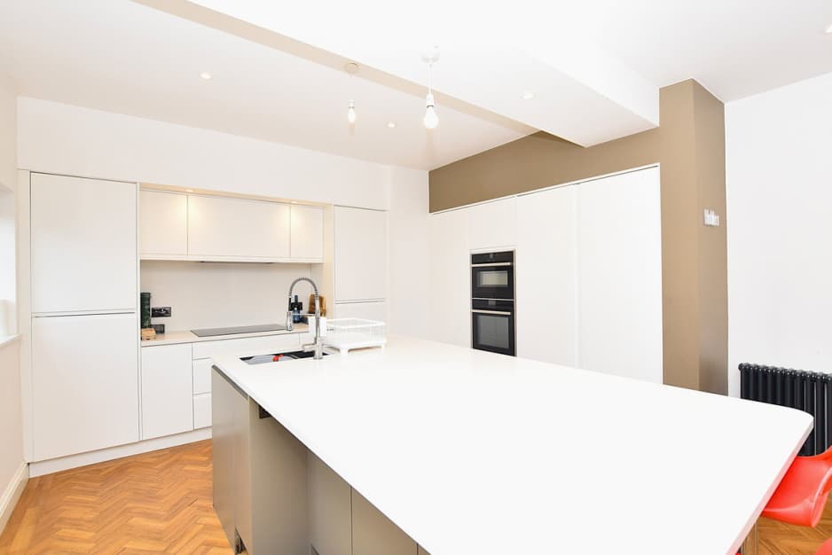 Storeton Road, Prenton, CH42