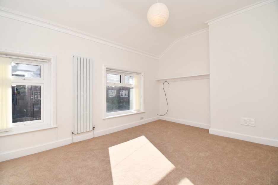 Hinderton Road, Birkenhead, CH41 9AE