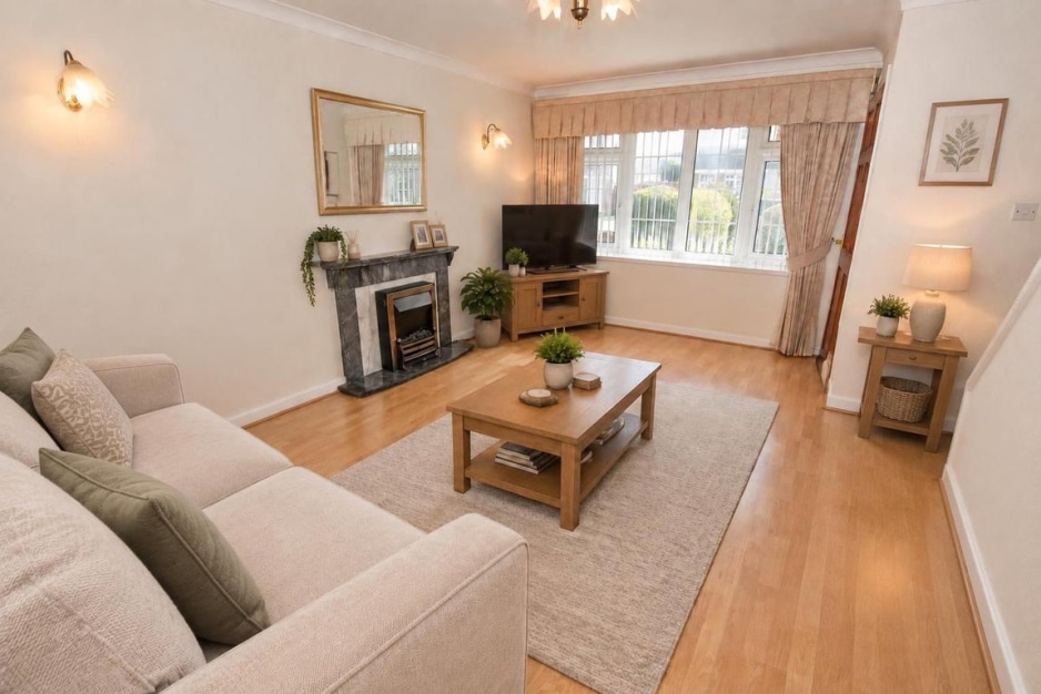 Dearnford Avenue, Bromborough