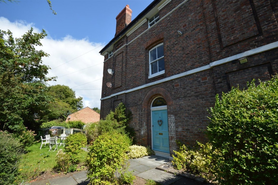 Christchurch Road, Oxton